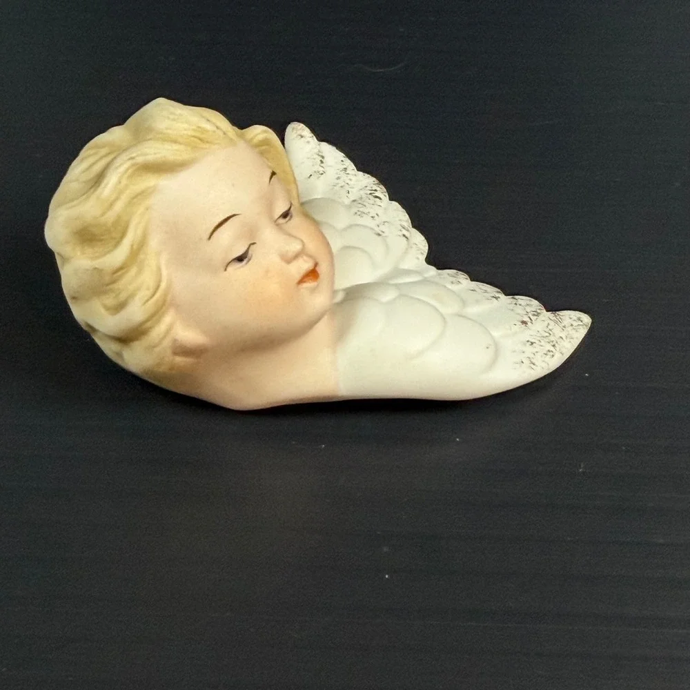 Vtg Lefton Wall Bisque Porcelain White Angel Cherub Set Gold Accent KW2342